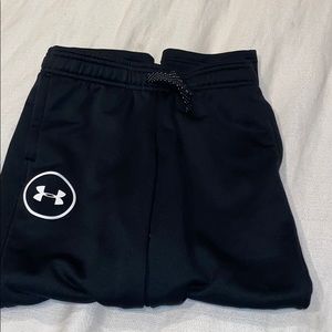 Under amour boys joggers